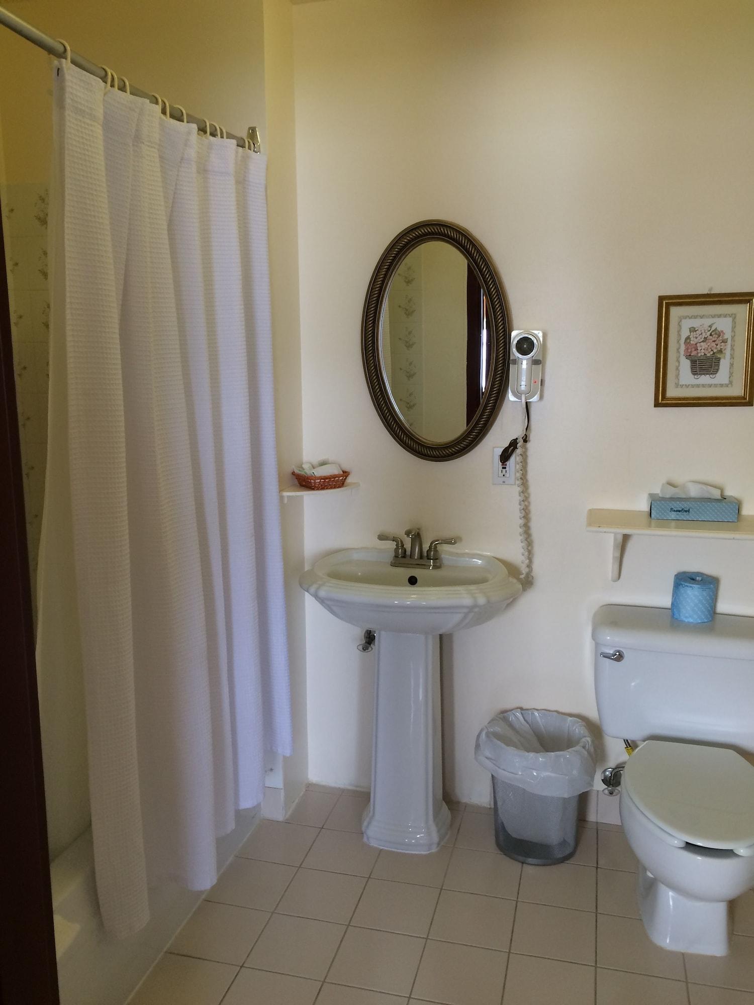 Auberge Montebello Bagian luar foto