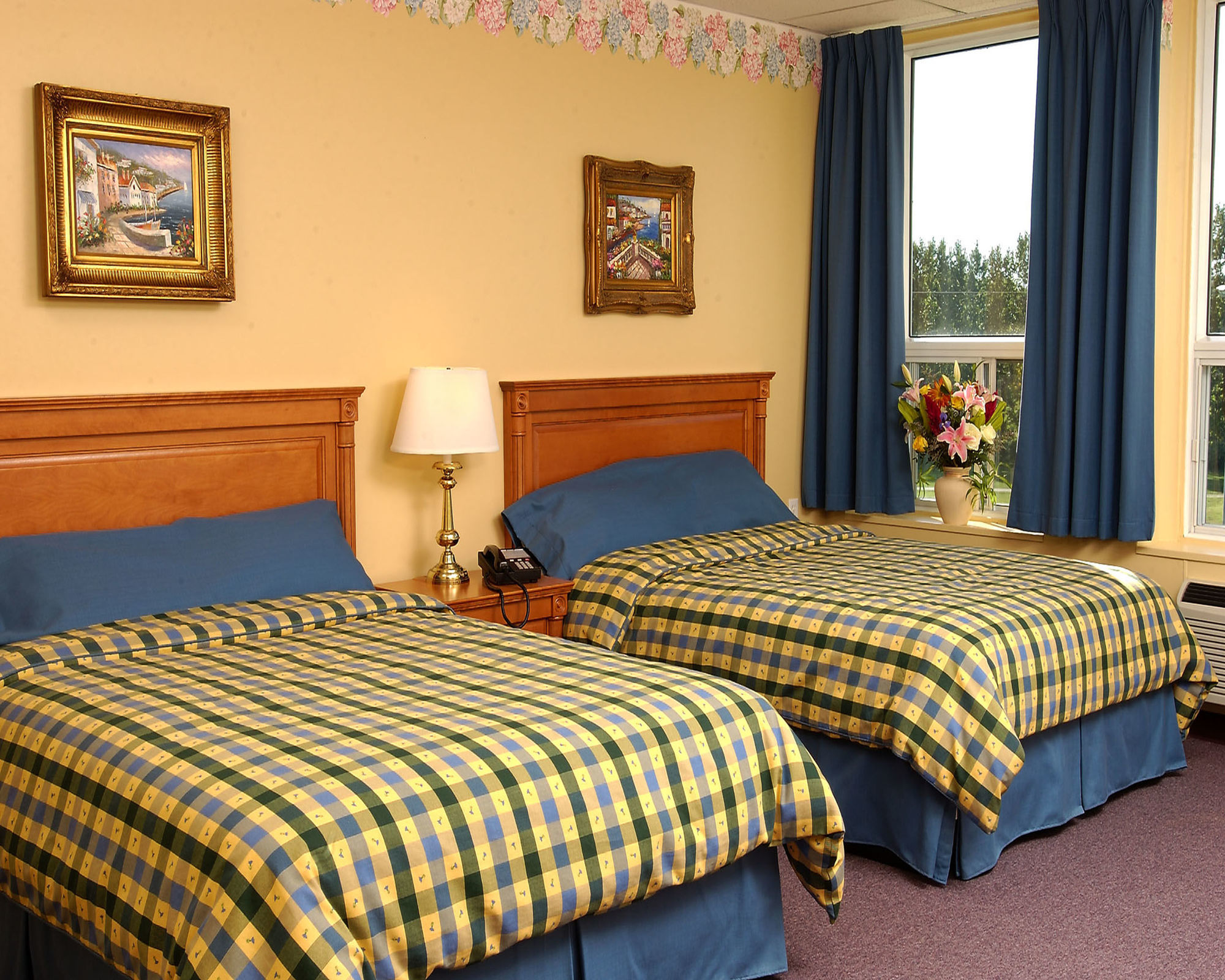 Auberge Montebello Bagian luar foto
