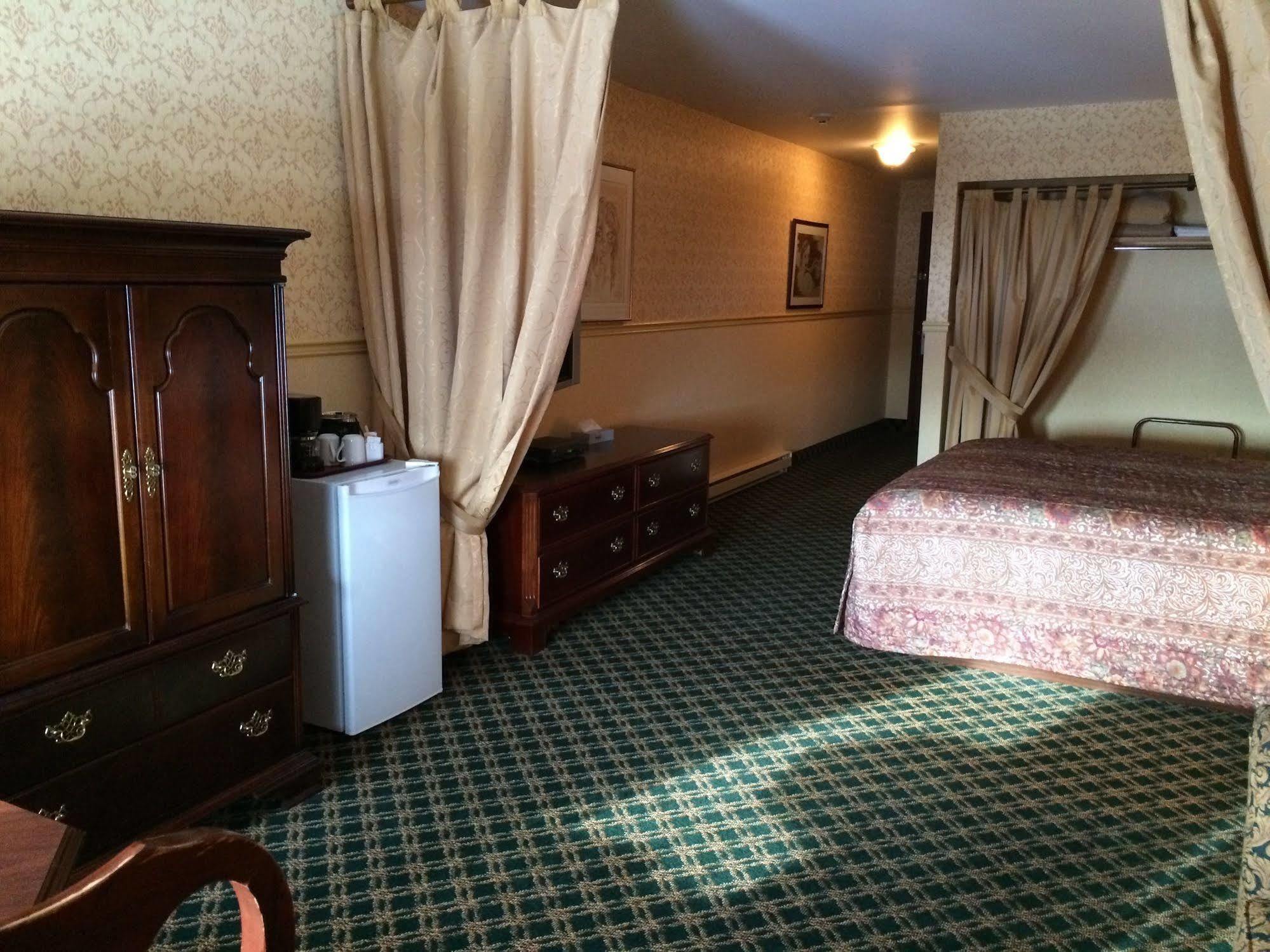Auberge Montebello Bagian luar foto